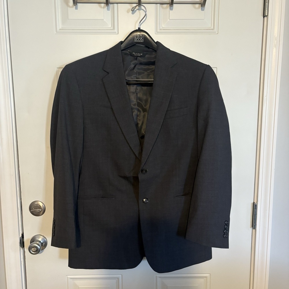 Jos.A.Bank Men's Full Suit (Jacket & Pants) Size 42r Classic Gray Suit